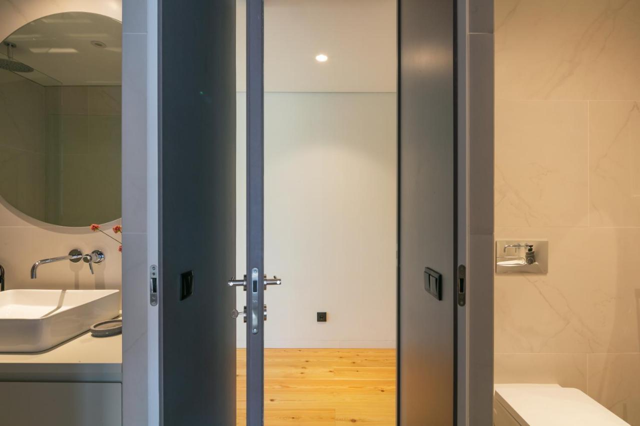 Apartamento Oporto Diamond Luxe & Terrace Exterior foto