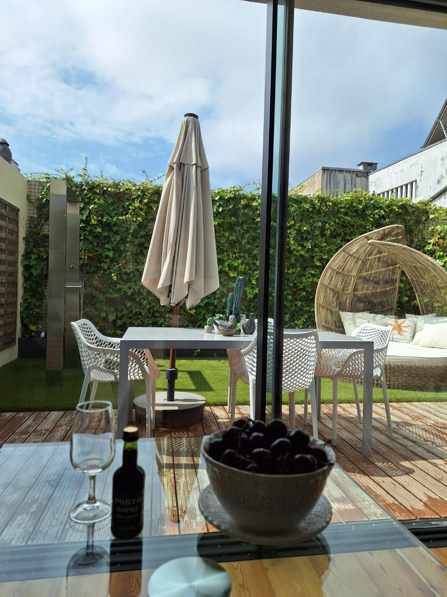 Apartamento Oporto Diamond Luxe & Terrace Exterior foto