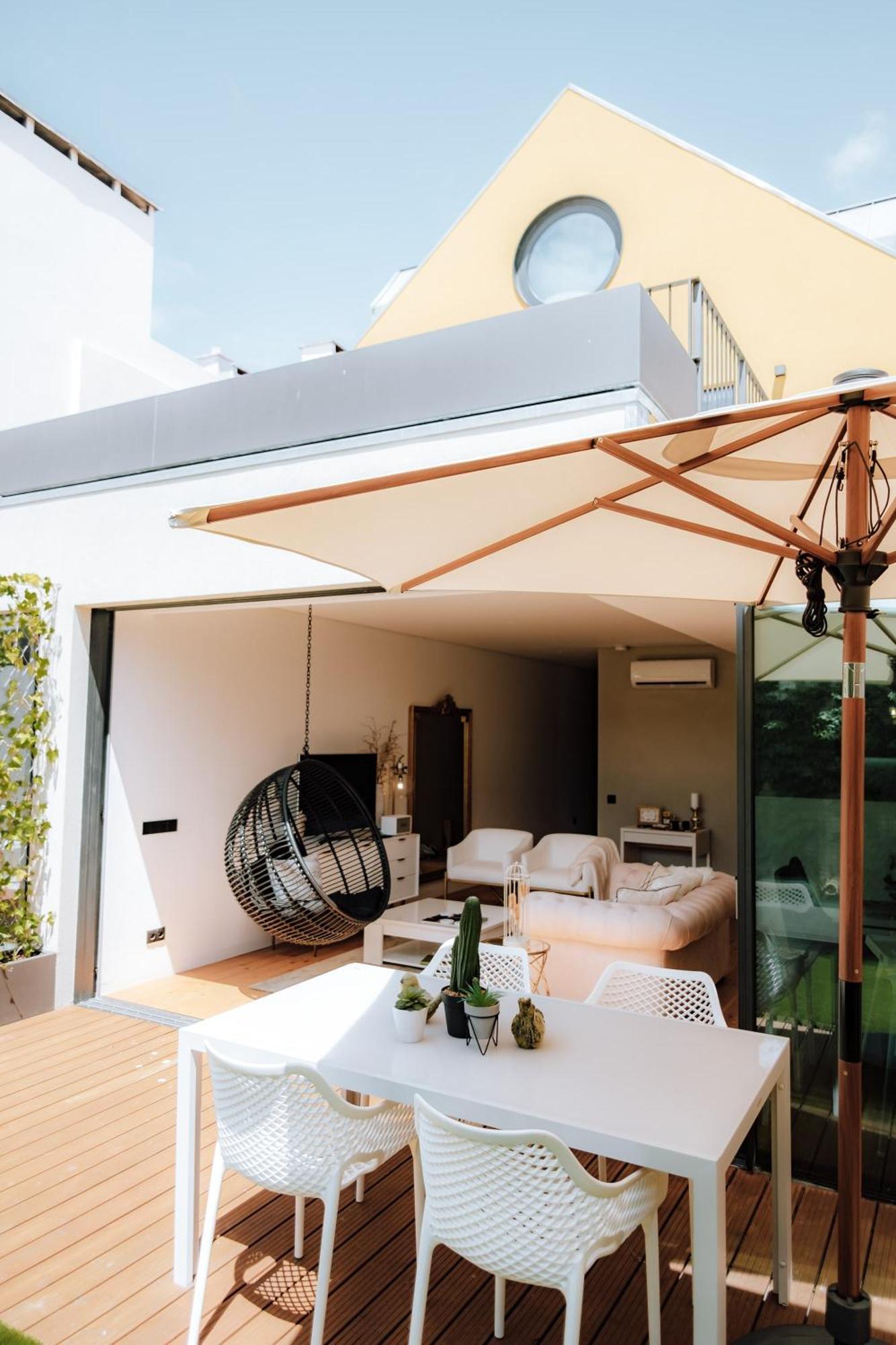 Apartamento Oporto Diamond Luxe & Terrace Exterior foto
